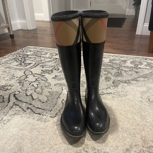 Burberry rain boots